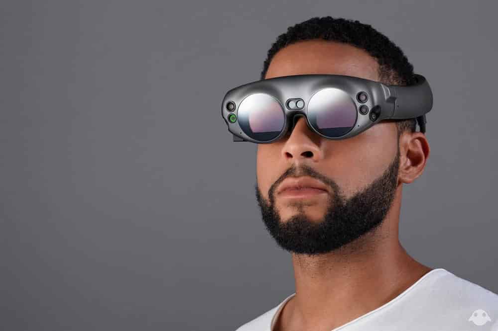 Le casque de réalité augmentée Apple Vision Pro va révolutionner notre  quotidien - Challenges